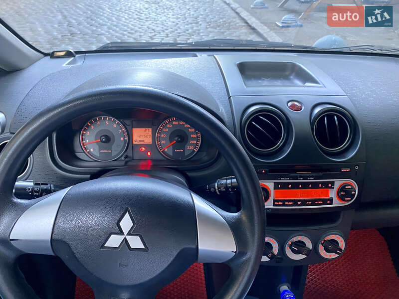 Хетчбек Mitsubishi Colt 2008 в Вознесенську фото 16 Хетчбек Mitsubishi Colt 2008 в Вознесенську