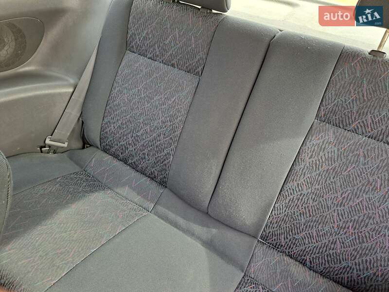 Хэтчбек Mitsubishi Colt 1998 в Долине