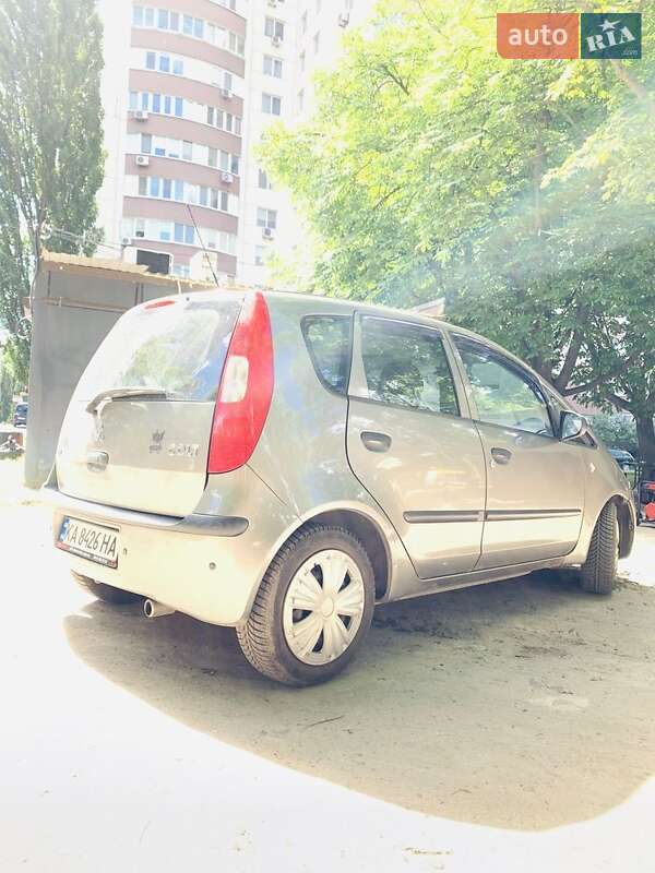 Хэтчбек Mitsubishi Colt 2008 в Киеве