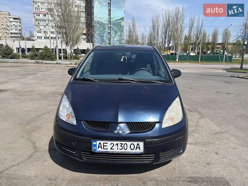 Хетчбек Mitsubishi Colt 2006 в Дніпрі