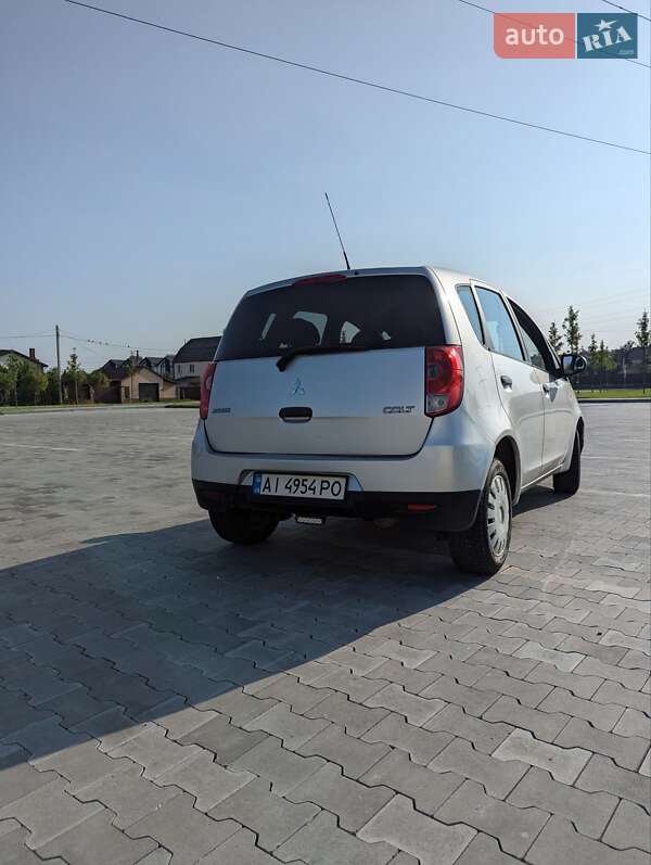 Хетчбек Mitsubishi Colt 2008 в Бучі