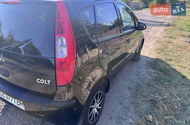 Хетчбек Mitsubishi Colt 2007 в Хотині