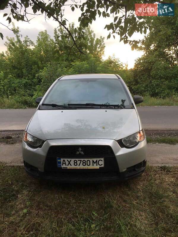 Mitsubishi Colt 2008