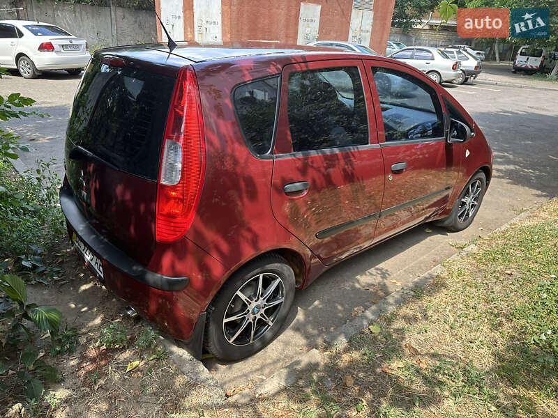 Хетчбек Mitsubishi Colt 2006 в Миколаєві