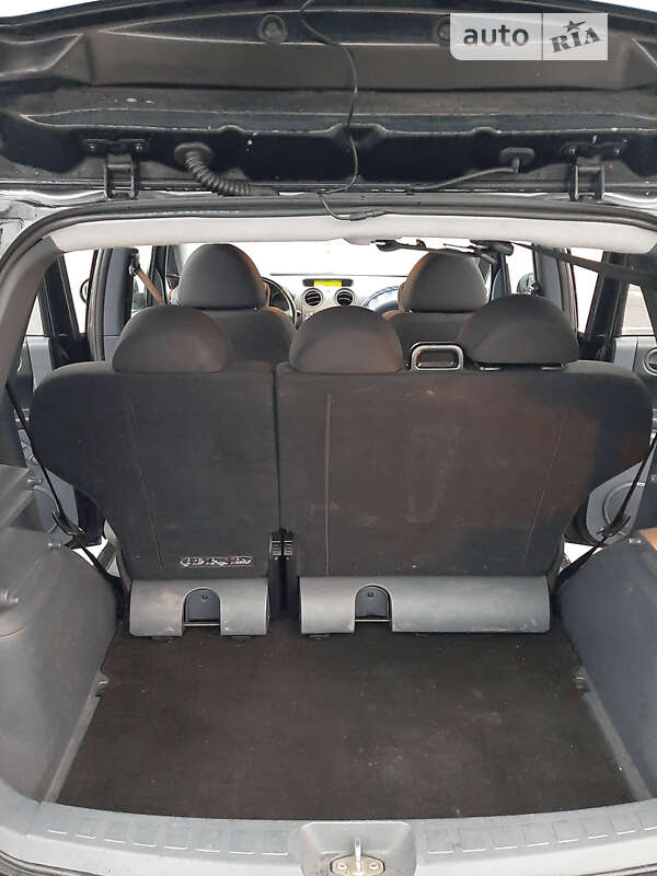Хетчбек Mitsubishi Colt 2007 в Житомирі