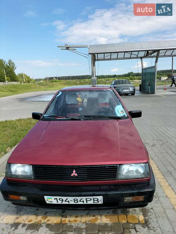 Mitsubishi Colt 1987