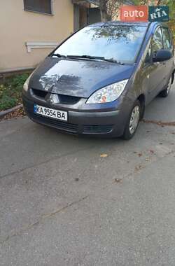 Хэтчбек Mitsubishi Colt 2005 в Киеве