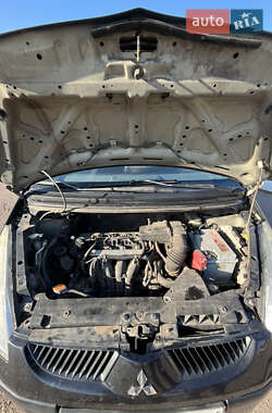 Хэтчбек Mitsubishi Colt 2008 в 