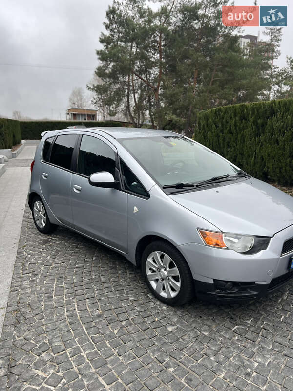 Хэтчбек Mitsubishi Colt 2011 в Днепре