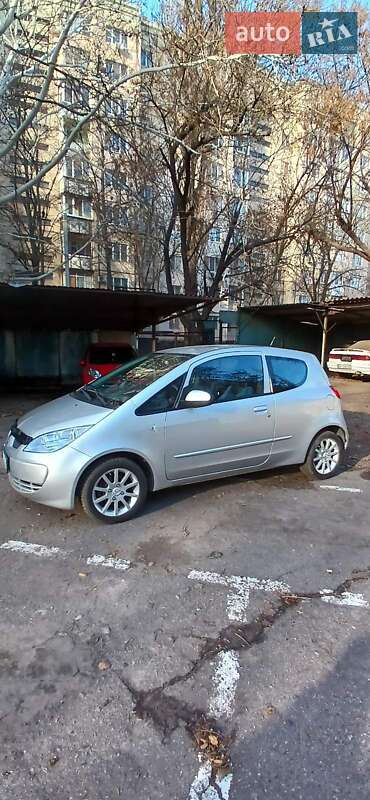 Хэтчбек Mitsubishi Colt 2007 в Одессе фото 5 Хэтчбек Mitsubishi Colt 2007 в Одессе
