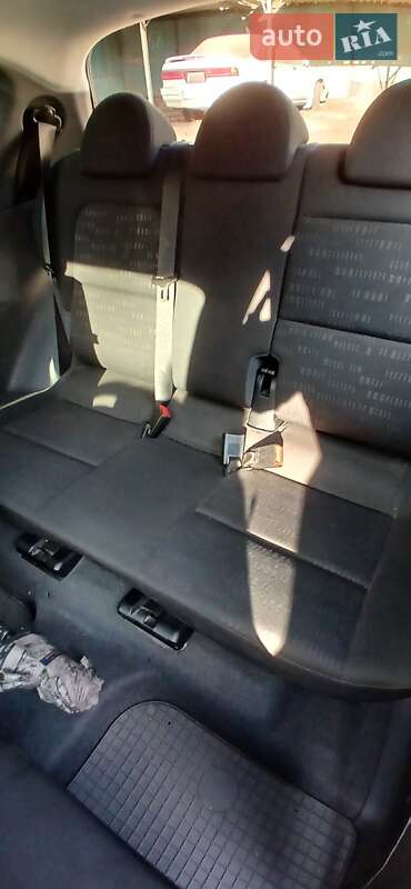 Хэтчбек Mitsubishi Colt 2007 в Одессе фото 8 Хэтчбек Mitsubishi Colt 2007 в Одессе