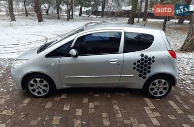 Хетчбек Mitsubishi Colt 2006 в Чернігові