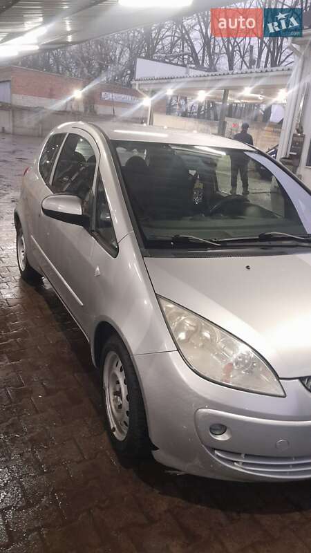 Хетчбек Mitsubishi Colt 2006 в Полтаві