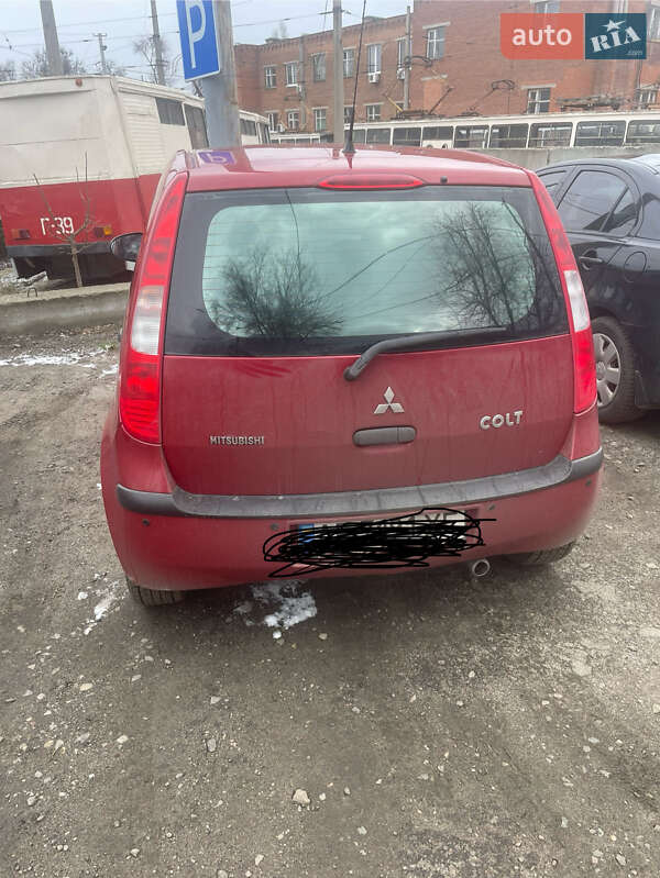 Хэтчбек Mitsubishi Colt 2008 в 