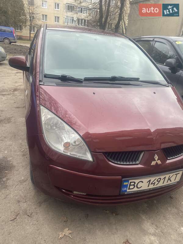 Хэтчбек Mitsubishi Colt 2007 в Львове