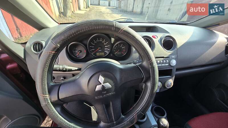 Хетчбек Mitsubishi Colt 2007 в Ужгороді