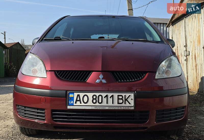 Хетчбек Mitsubishi Colt 2007 в Ужгороді