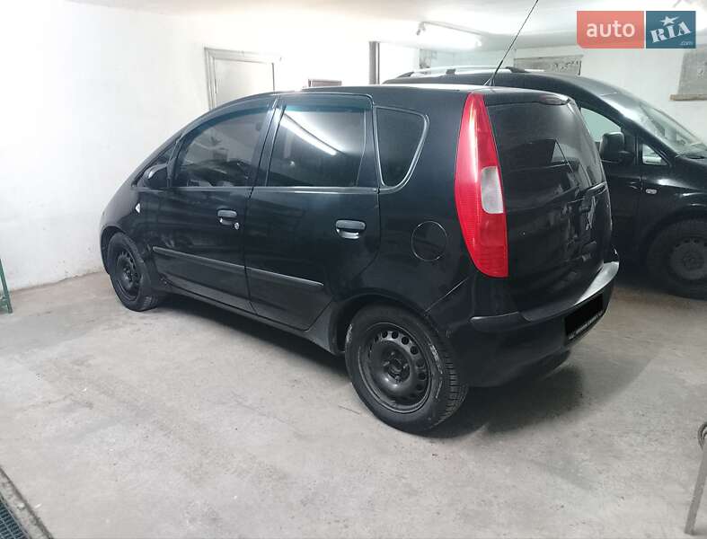 Хэтчбек Mitsubishi Colt 2007 в Житомире