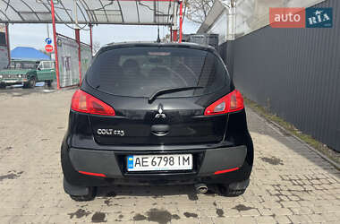 Хэтчбек Mitsubishi Colt 2005 в 