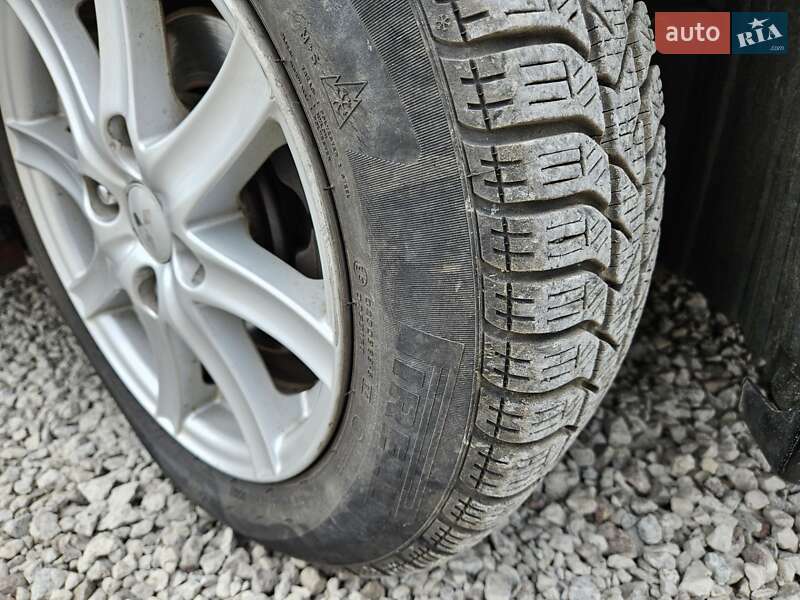 Хэтчбек Mitsubishi Colt 2005 в Шостке