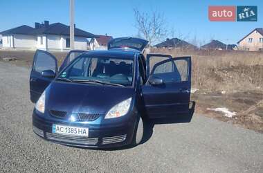 Хэтчбек Mitsubishi Colt 2006 в 