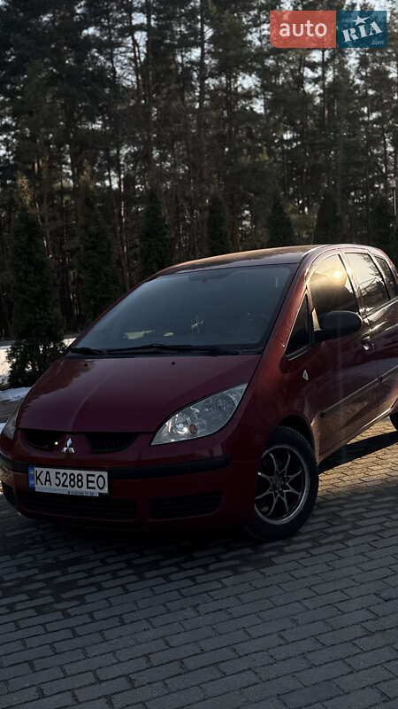 Хетчбек Mitsubishi Colt 2008 в Обухові