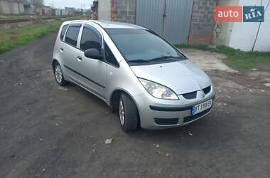 Хэтчбек Mitsubishi Colt 2005 в 