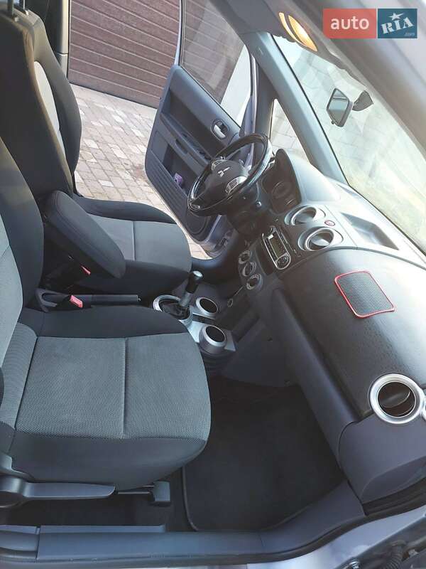 Хэтчбек Mitsubishi Colt 2011 в Чернигове