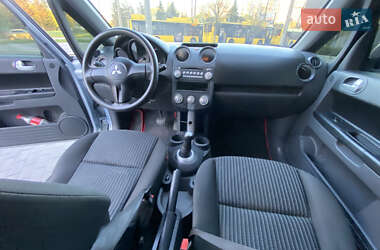 Хэтчбек Mitsubishi Colt 2008 в 