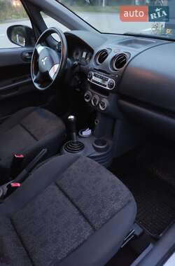 Хэтчбек Mitsubishi Colt 2009 в 