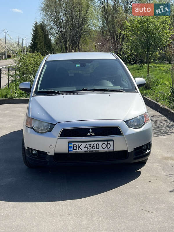 Хэтчбек Mitsubishi Colt 2011 в Ровно