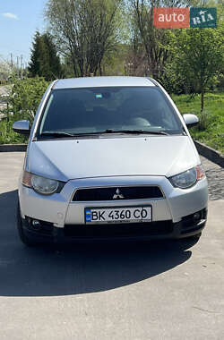 Хетчбек Mitsubishi Colt 2011 в 
