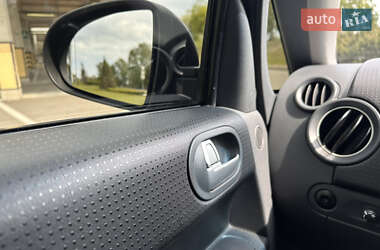Хэтчбек Mitsubishi Colt 2008 в 