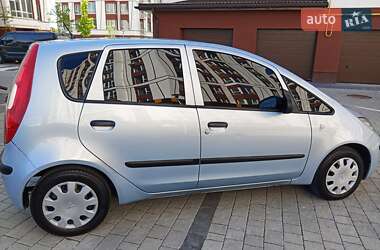 Хэтчбек Mitsubishi Colt 2004 в 