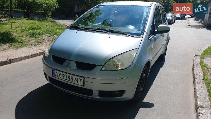 Mitsubishi Colt 2008
