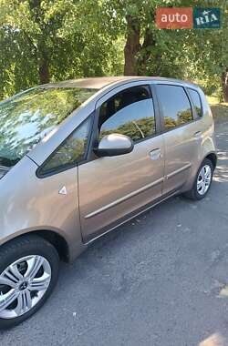 Хетчбек Mitsubishi Colt 2007 в 