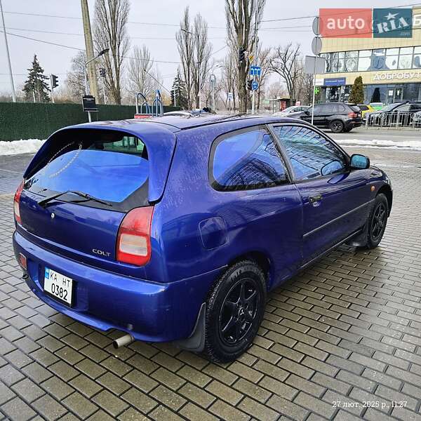 Хэтчбек Mitsubishi Colt 1997 в Черновцах
