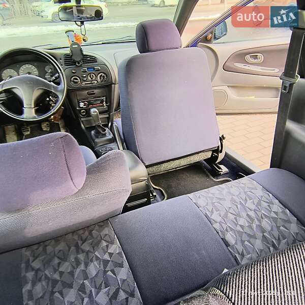 Хэтчбек Mitsubishi Colt 1997 в Черновцах