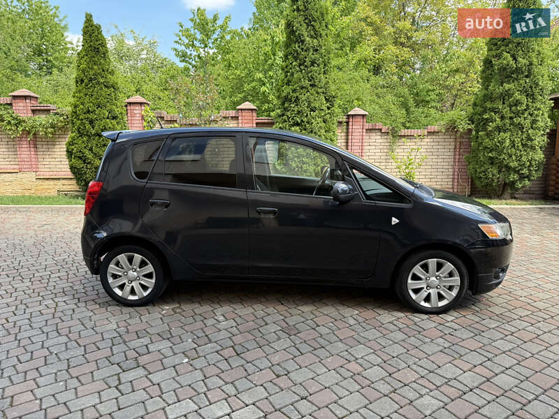 Хэтчбек Mitsubishi Colt 2010 в Черновцах