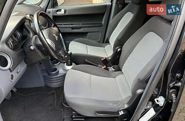 Хэтчбек Mitsubishi Colt 2010 в 