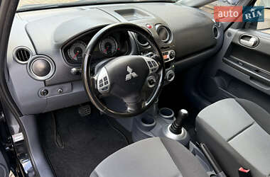 Хэтчбек Mitsubishi Colt 2010 в 