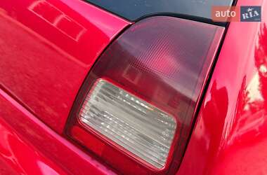 Хэтчбек Mitsubishi Colt 1998 в 