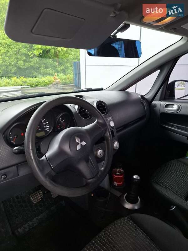 Mitsubishi Colt 2007