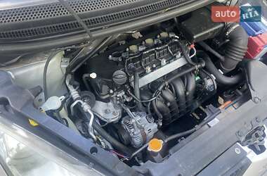 Хэтчбек Mitsubishi Colt 2006 в 