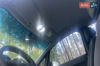 Хэтчбек Mitsubishi Colt 2006 в 