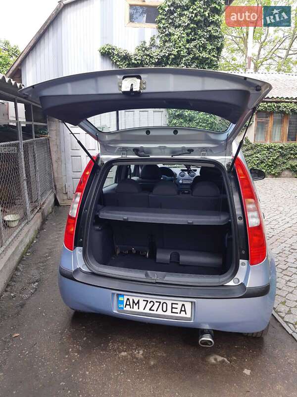 Хэтчбек Mitsubishi Colt 2004 в Житомире