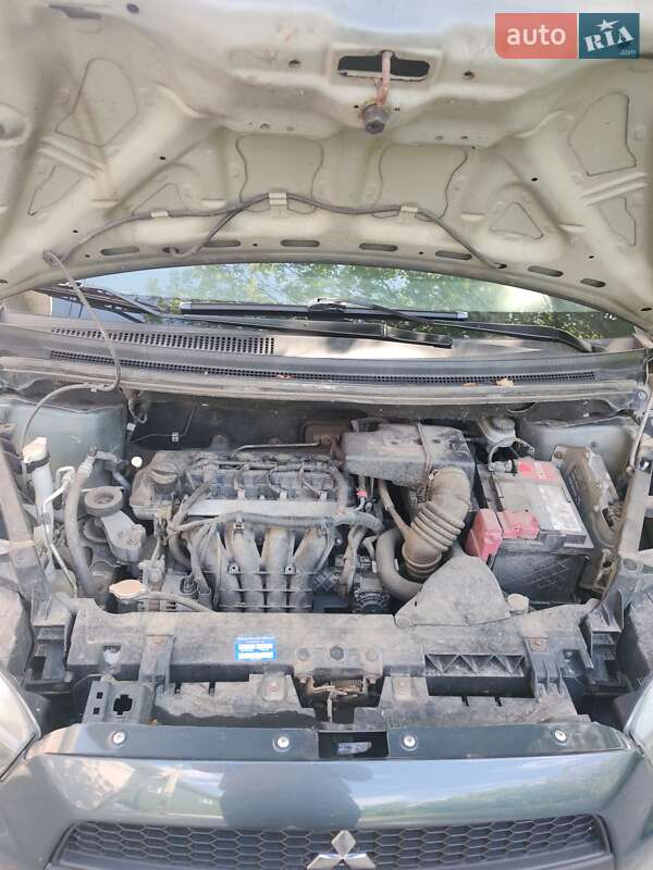 Хэтчбек Mitsubishi Colt 2008 в Полтаве