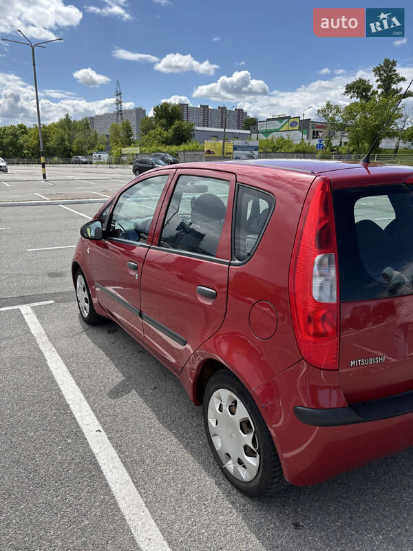 Хэтчбек Mitsubishi Colt 2008 в Киеве