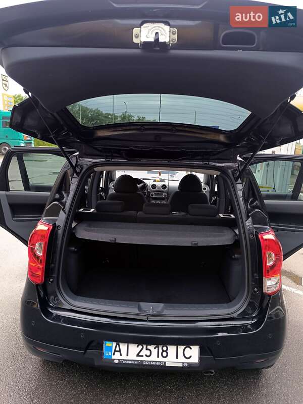 Хэтчбек Mitsubishi Colt 2011 в Киеве