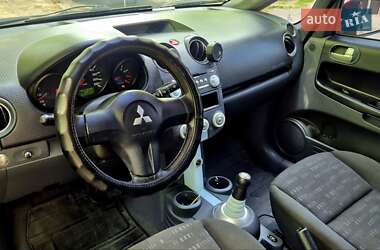 Хэтчбек Mitsubishi Colt 2007 в 